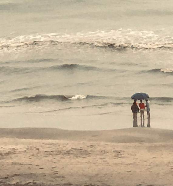 La poesía, el mar y la lluvia