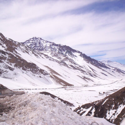 Cordillera y camiones